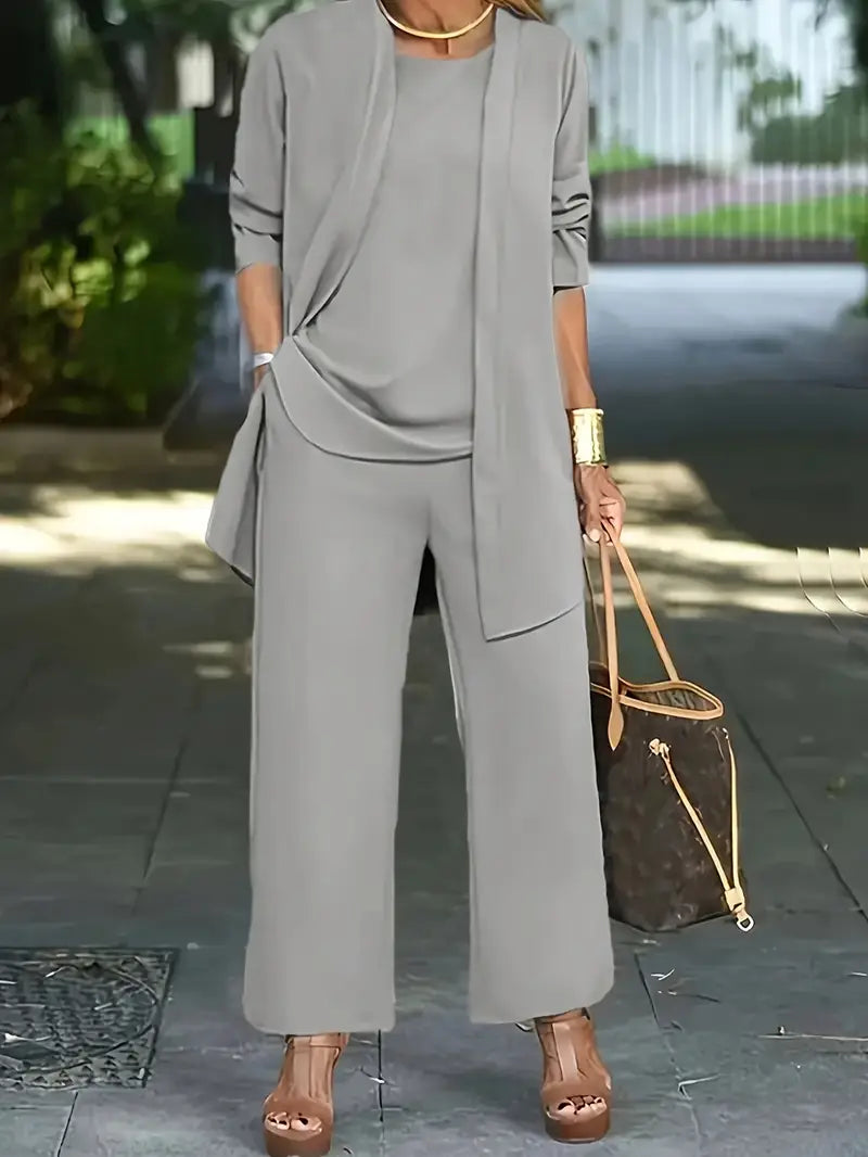 SET DI ABITI IN TRE PEZZI CASUAL