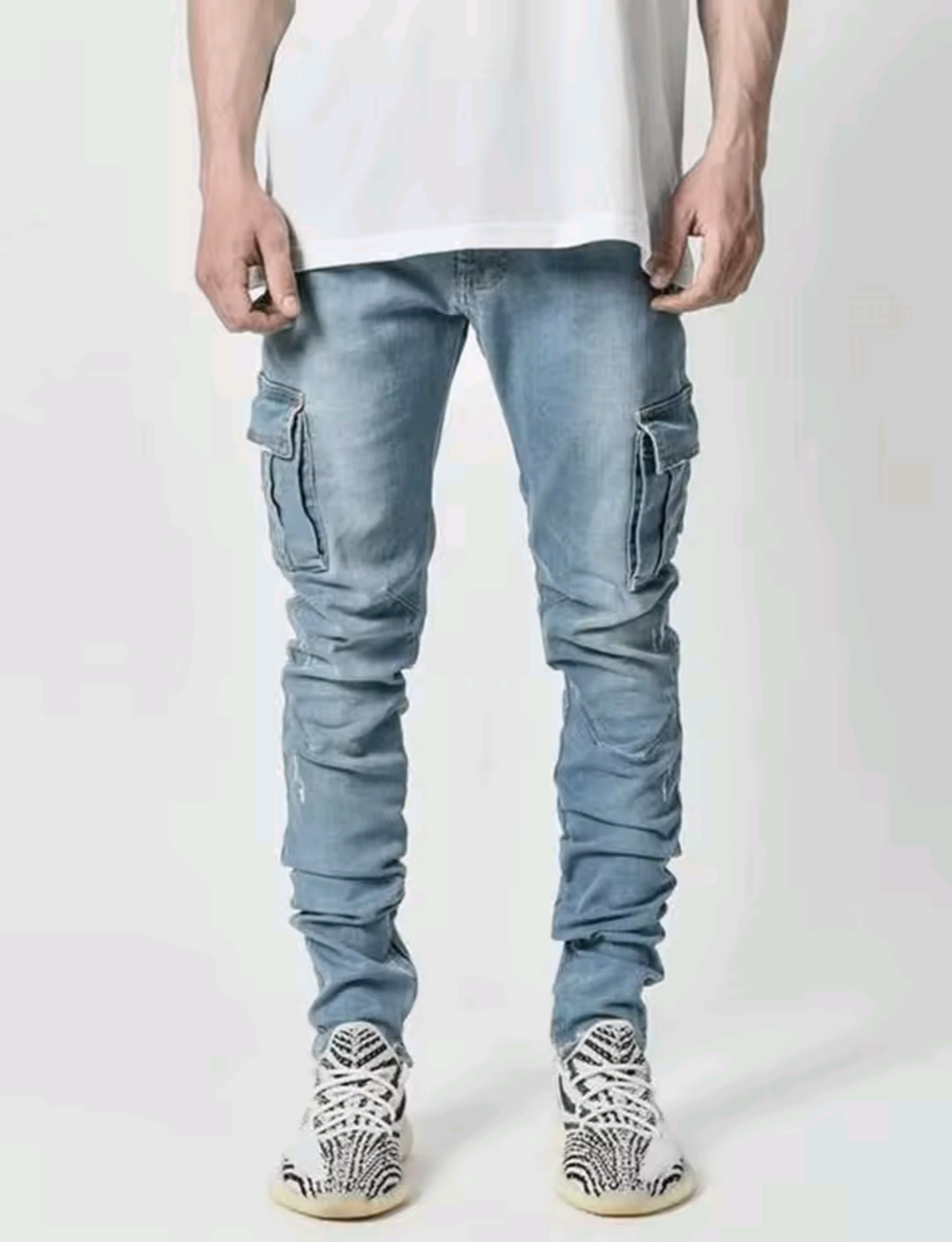 JEANS MULTI TASCHE