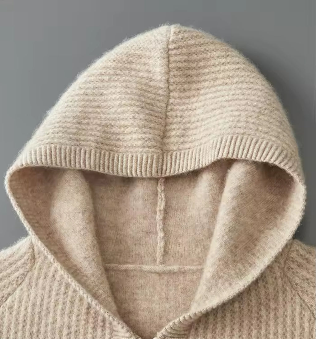 CARDIGAN CON CAPPUCCIO 100% LANA