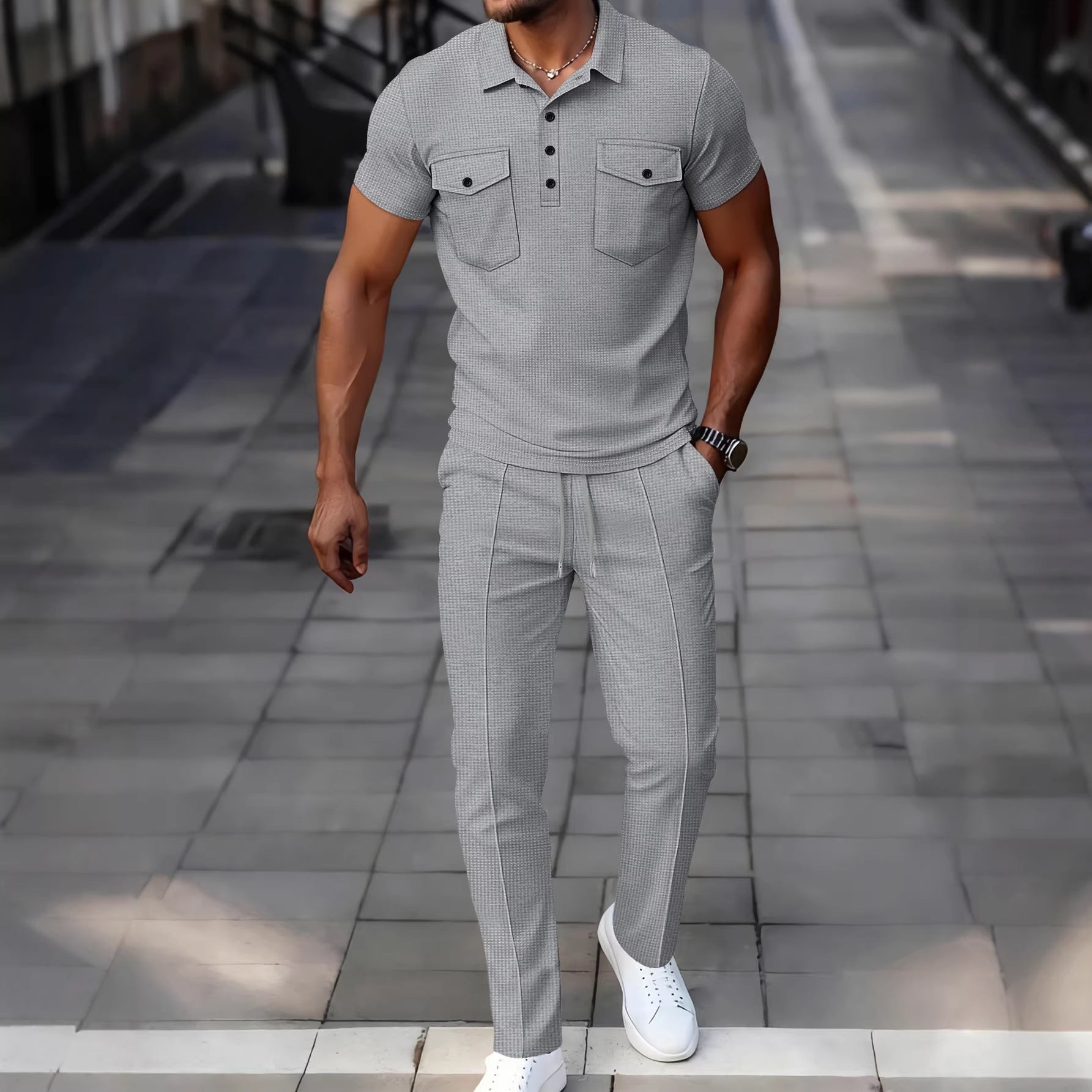 MAGLIETTA E PANTALONI LUNGHI CASUAL