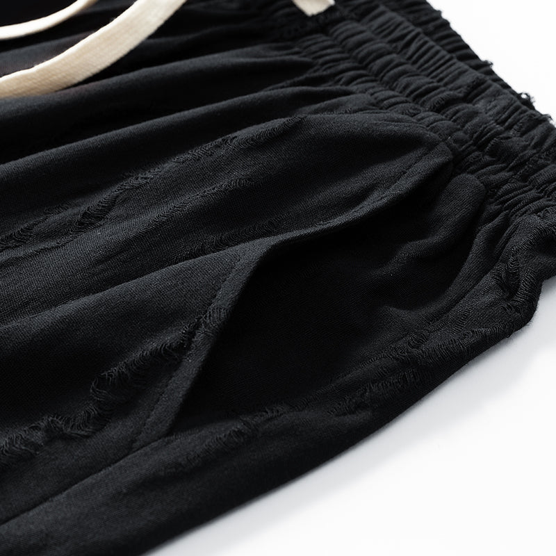 MAGLIETTA E PANTALONI CORTI
